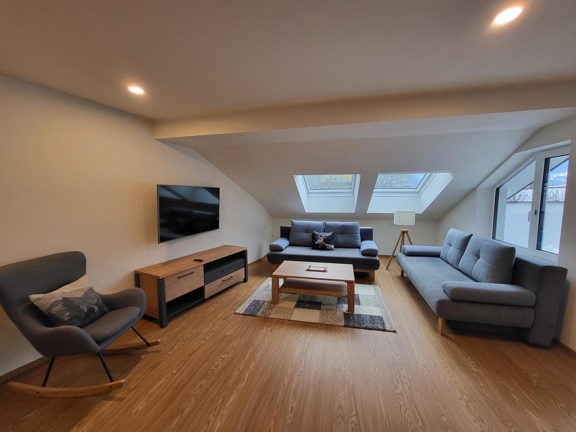 Appartements Mayr Inklusive Ganzjaehrig Gratis Zugang Zur Alpentherme Und Im Sommer Kostenlose Bergbahnnutzung Bad Hofgastein Exterior photo